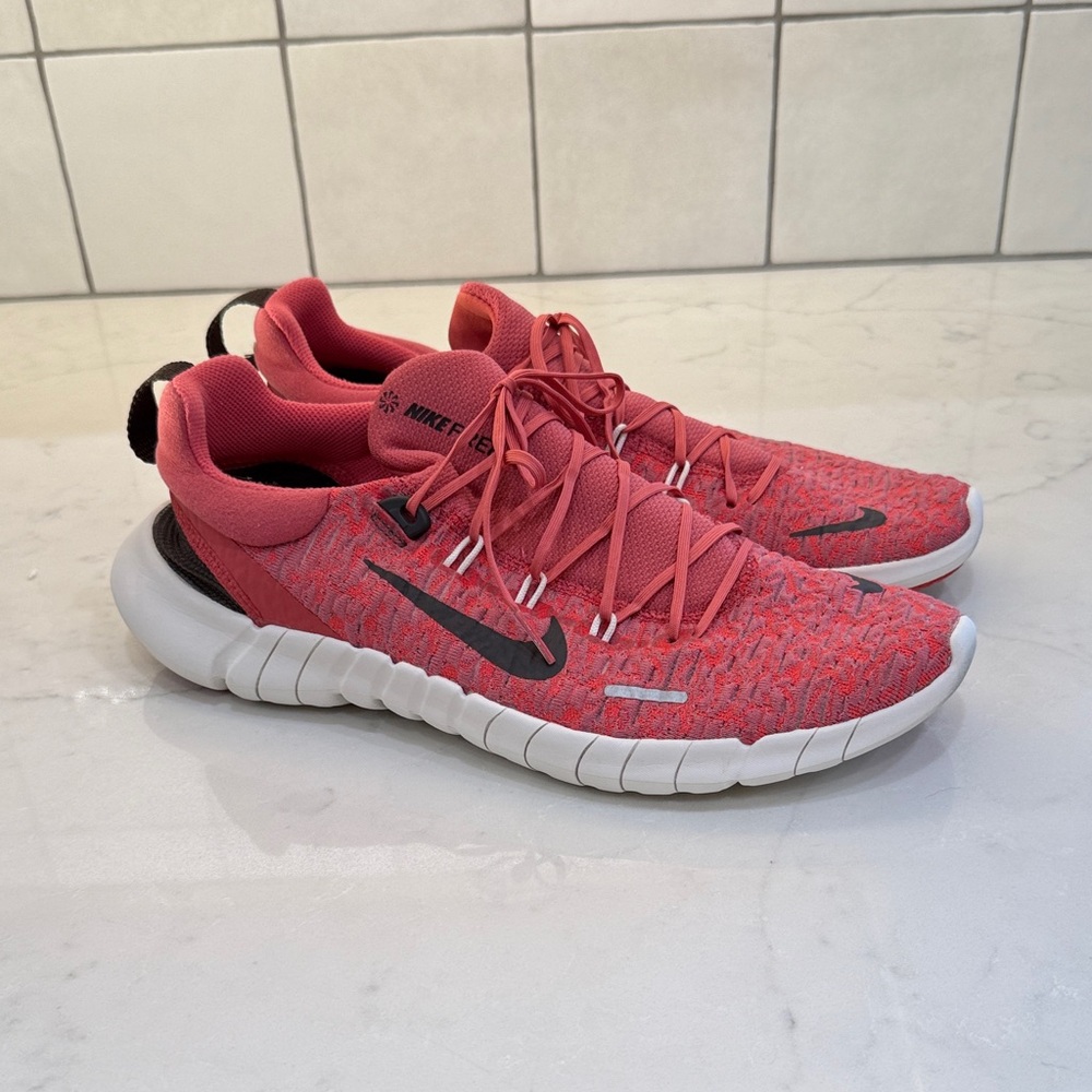 Women’s Sz 11 Nike Free 5.0 Pink/Red and White with Black Swoosh Running Shoes